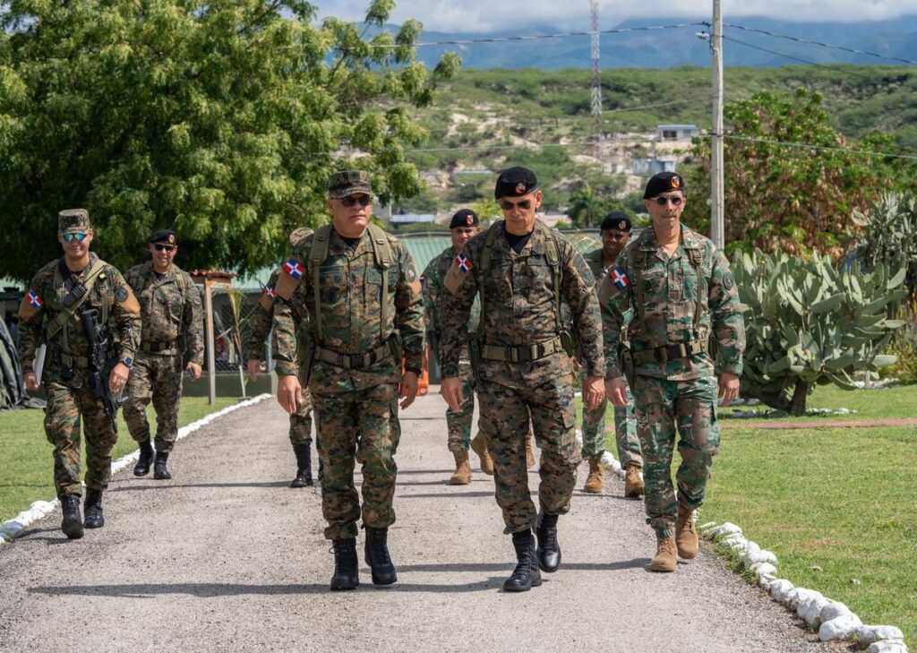 Ministro de Defensa supervisa zona fronteriza en Jimaní para fortalecer esquemas de seguridad – El Nuevo Diario (República Dominicana)